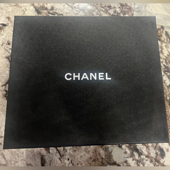 NEW CHANEL BOOTS (never worn) - Picture 9 of 10